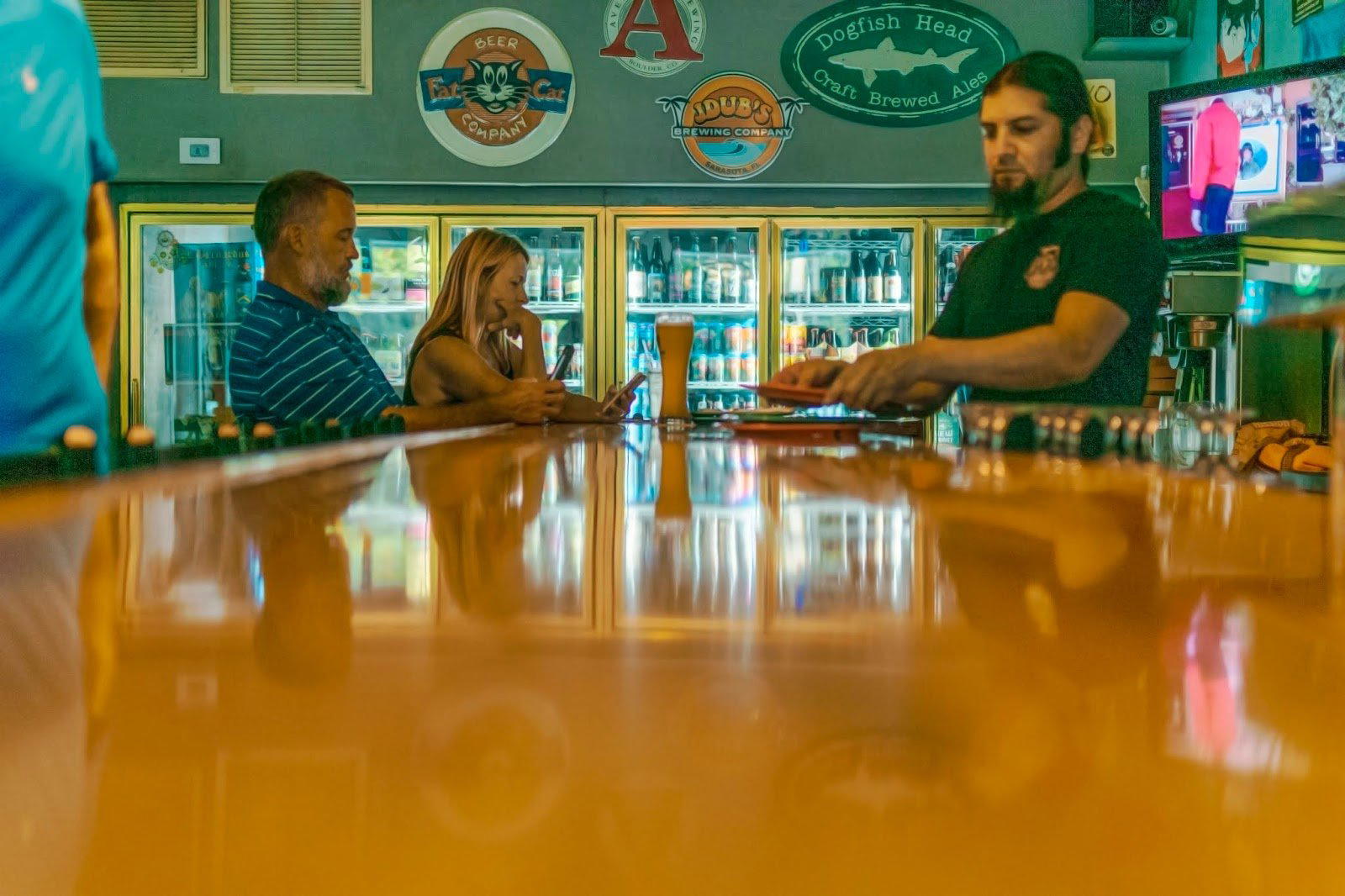 Lee's Grocery bar in Tampa, United States