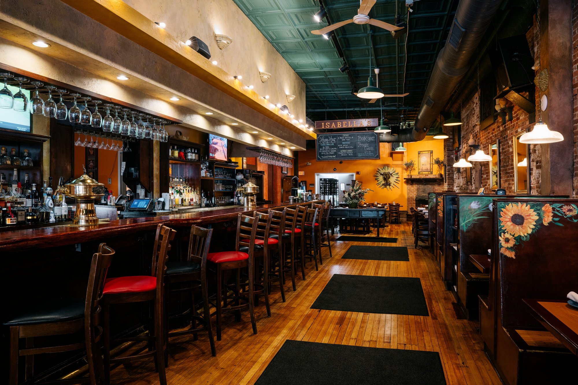 Isabella's Taverna & Tapas Bar