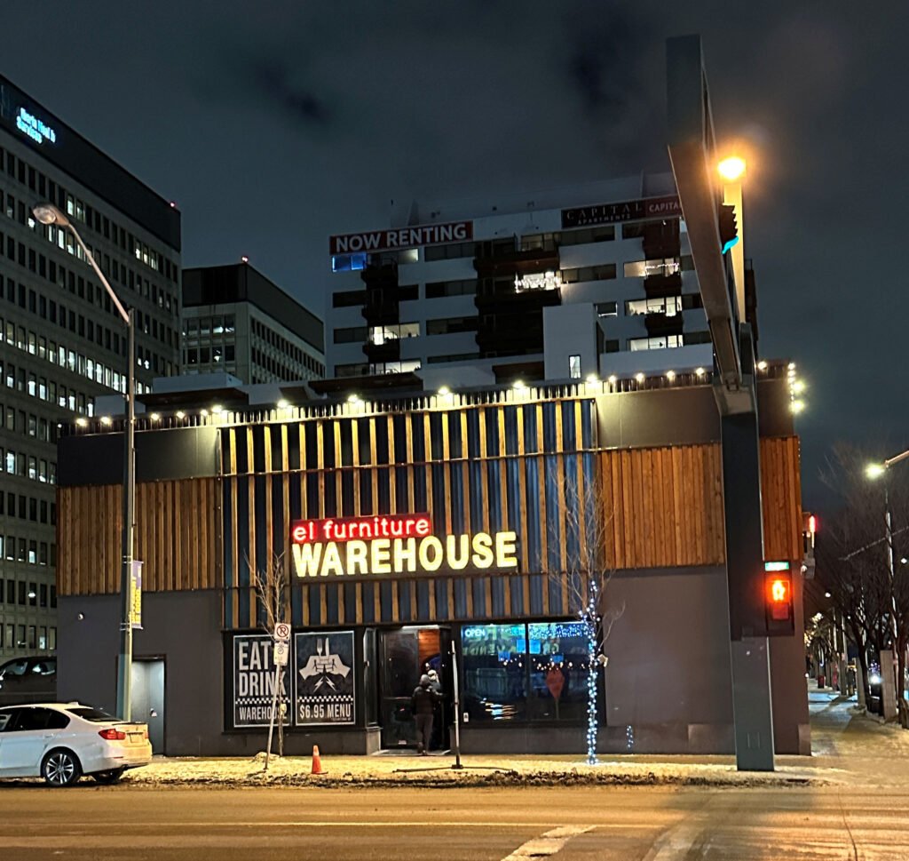El Furniture Warehouse - Edmonton, Edmonton, Canada