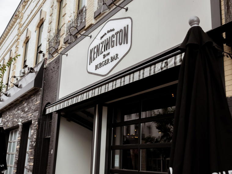 Kenzington Burger Bar, Barrie, Canada