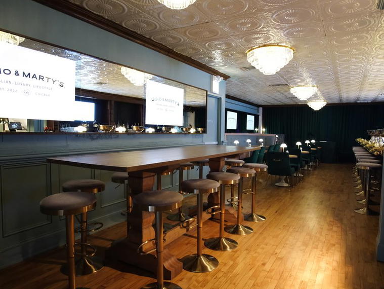 Gino & Marty's, Chicago, United States