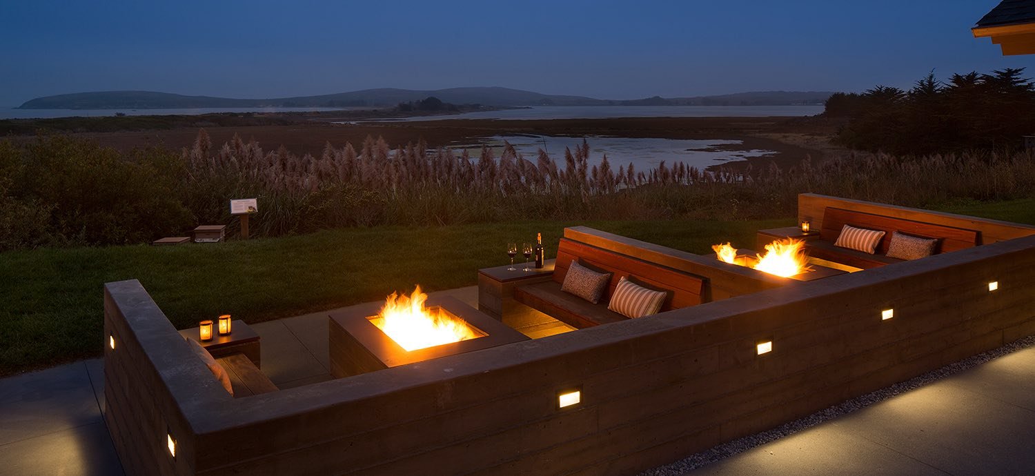 Drakes Fireside Lounge
