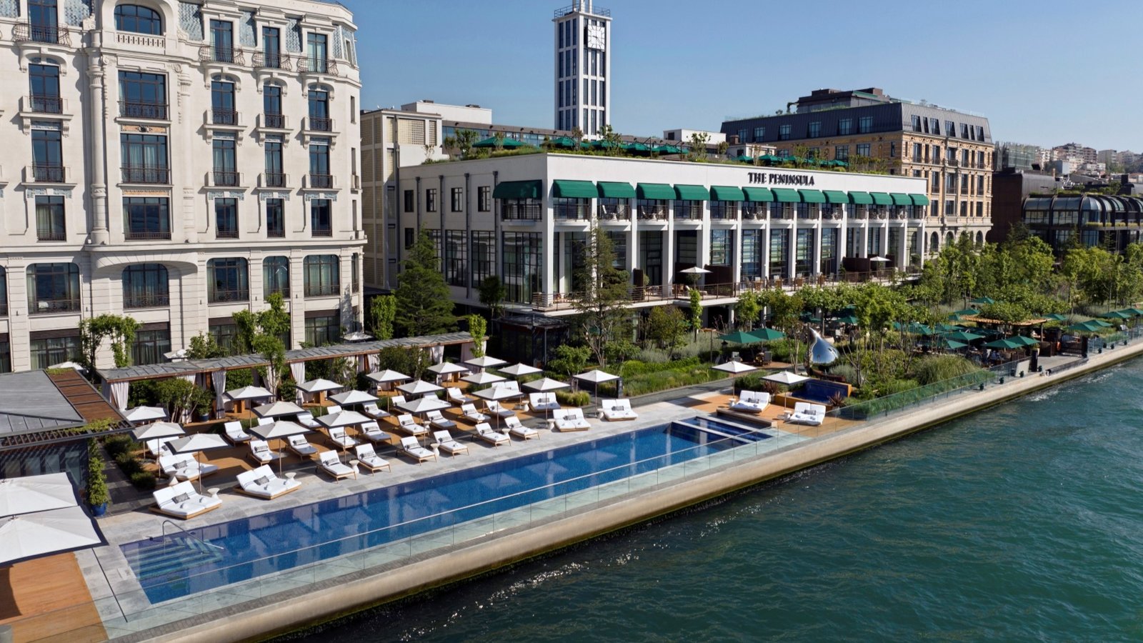 Abelia Pool Bar