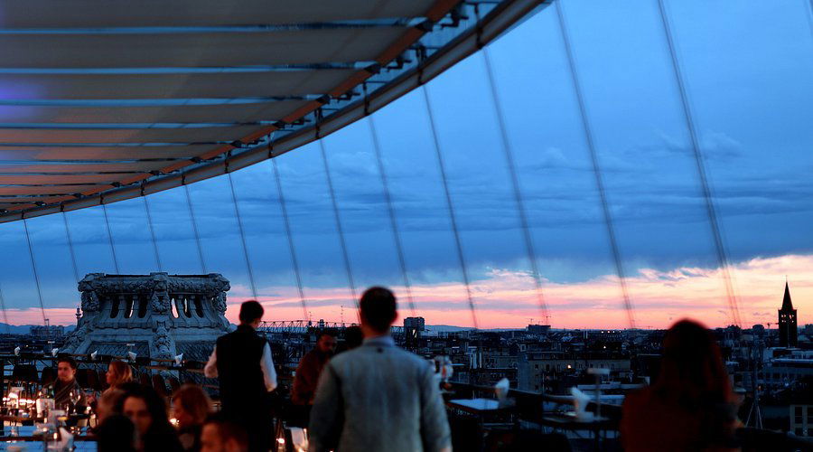 The Roof, Bar in Madrid