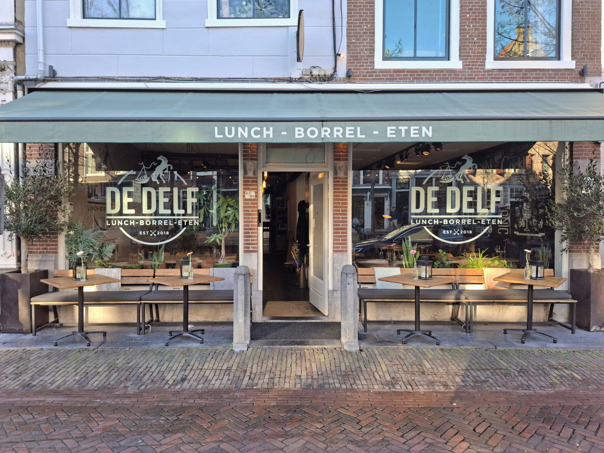 De Delf, Bar in Delft