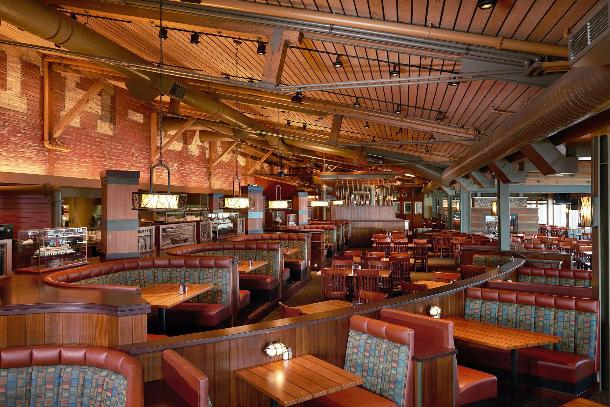 Ivar's Acres of Clams, Bar in King County