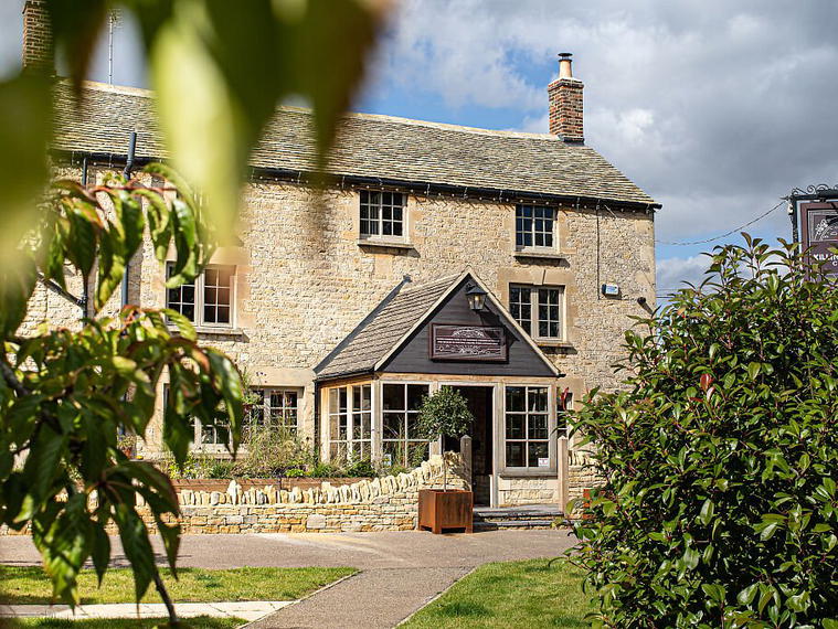 The Killingworth Castle, Wootton, United Kingdom