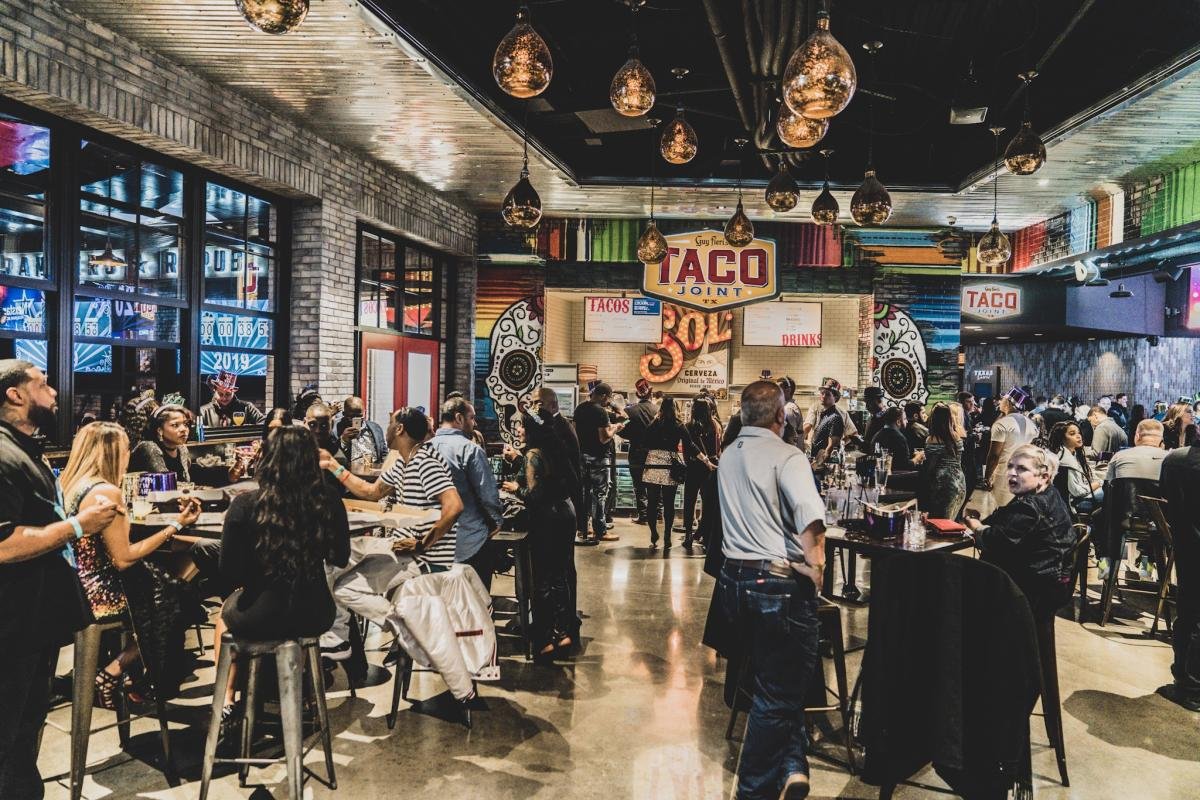 Guy Fieri's Taco Joint bar in Arlington, United States