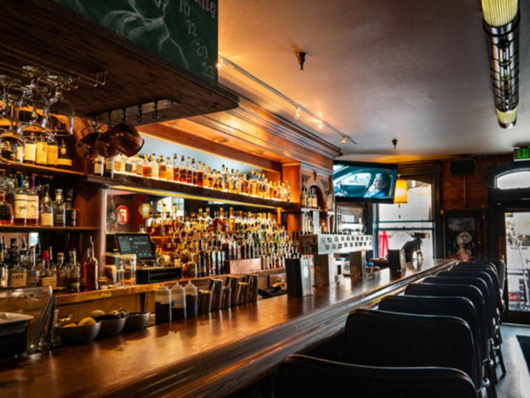 West End Tavern, Boulder, United States