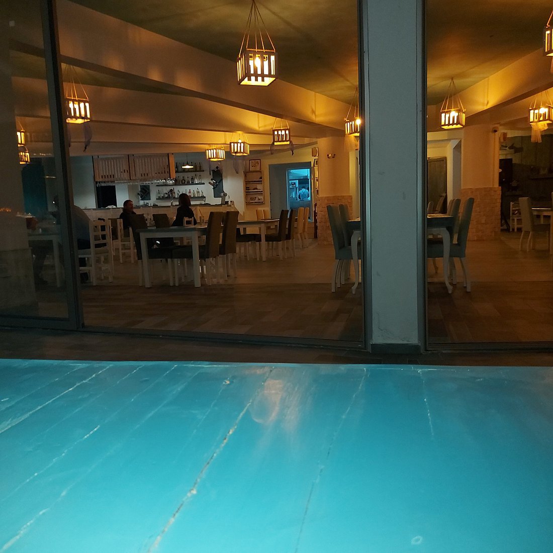 ZEPHYRUS, Bar in Chania
