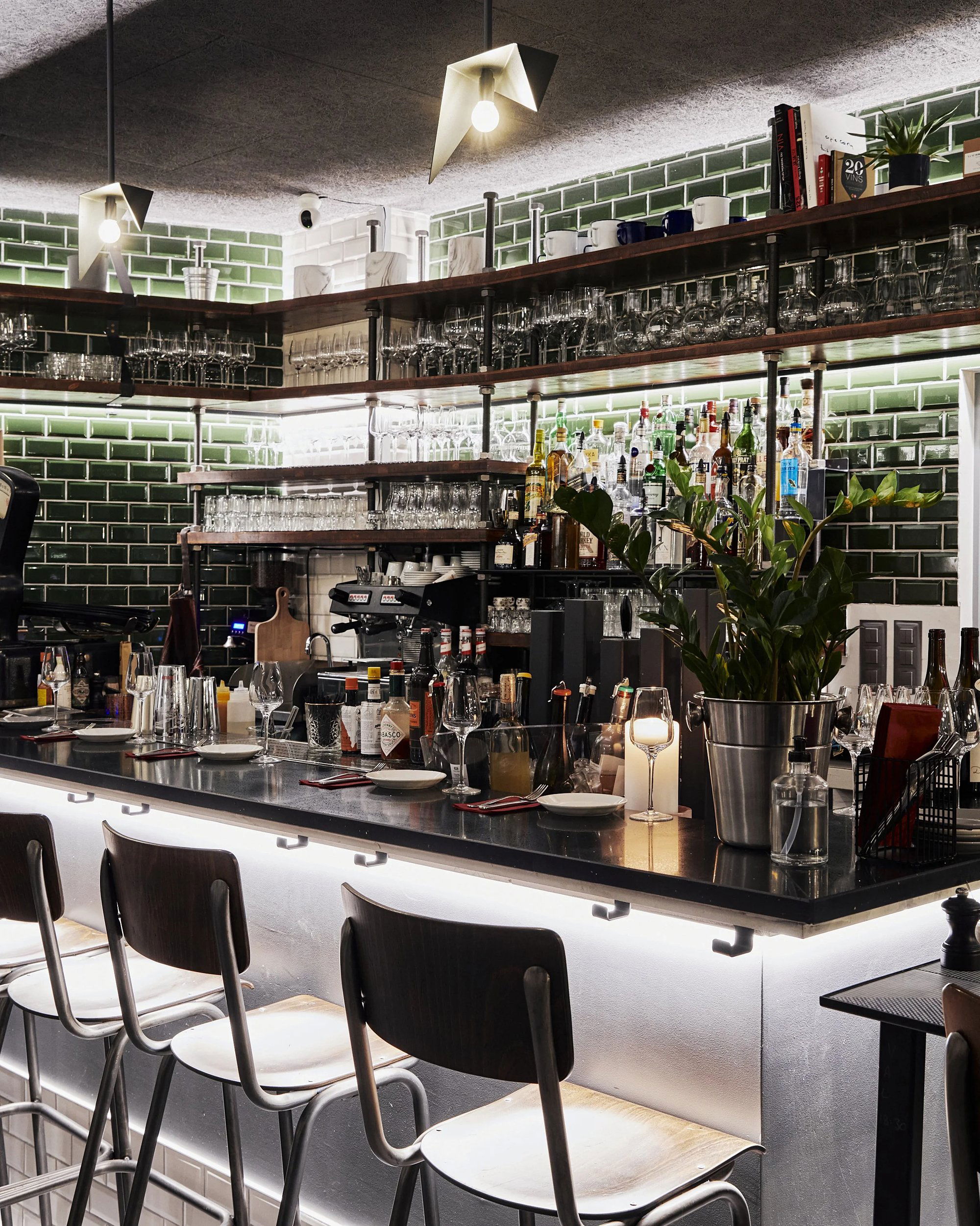 Sauvage, Bar in Genf