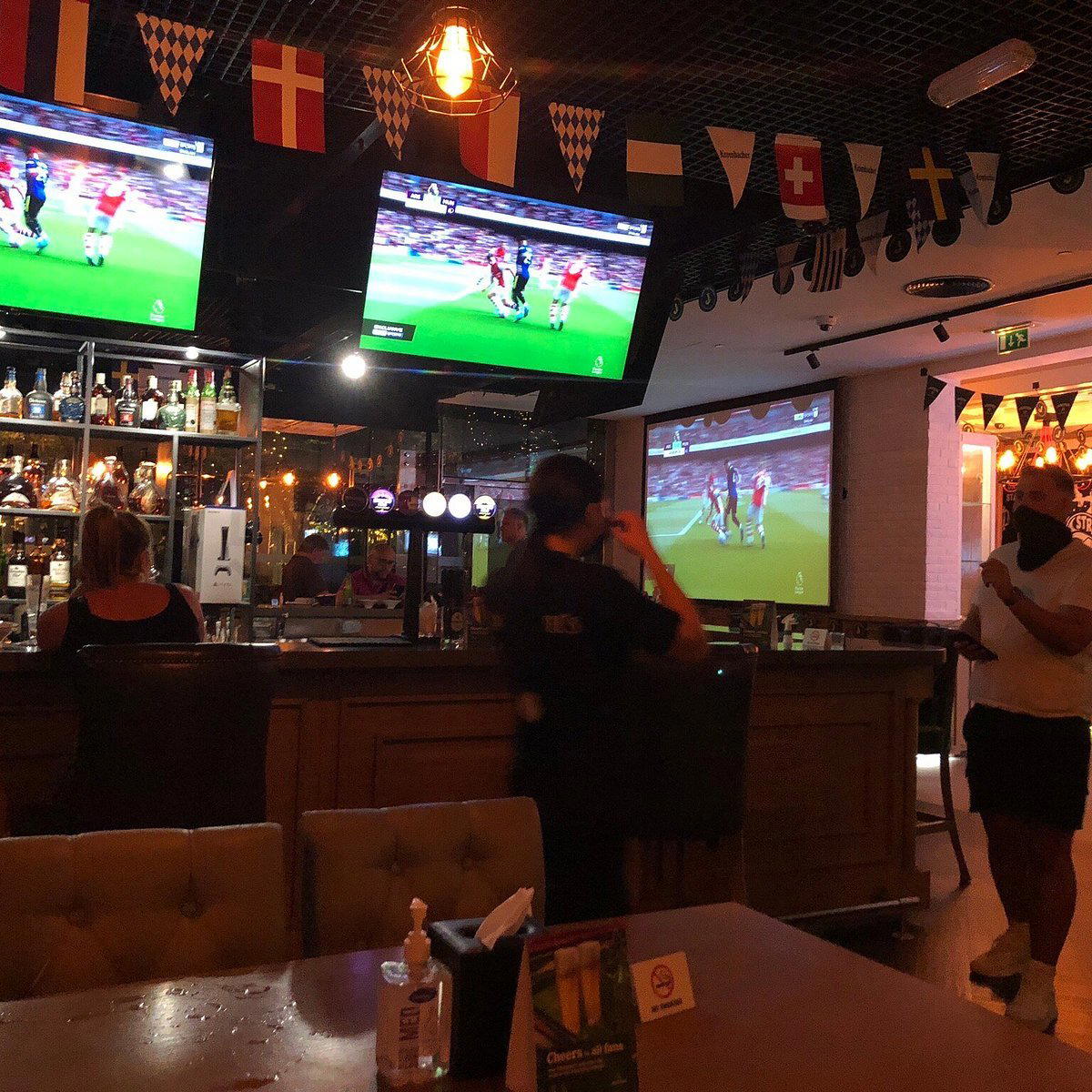Bridges Bar bar in Abu Dhabi