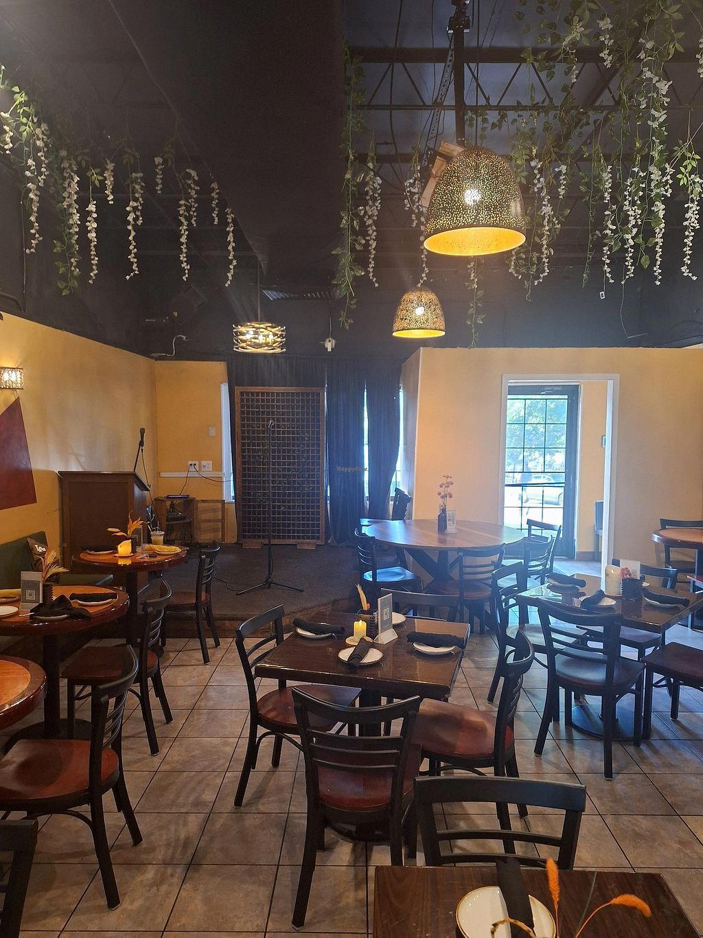 Life Bistro bar in Atlanta, United States