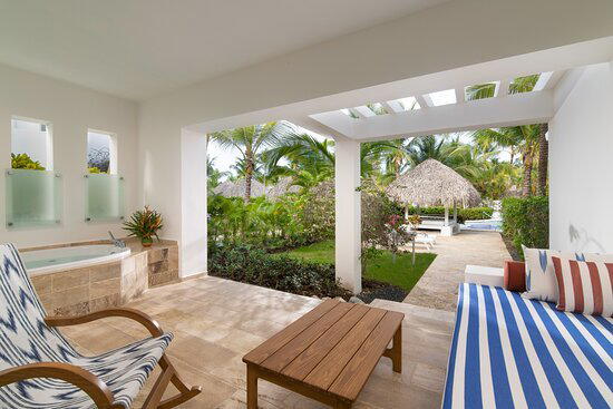 The Plaza Bar bar in Punta Cana