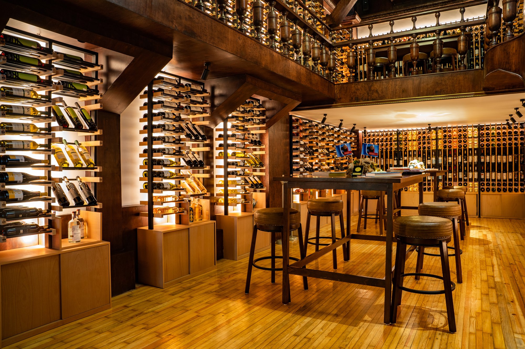 Wine Bar by Concours Mondial de Bruxelles, Bar in Mexico City