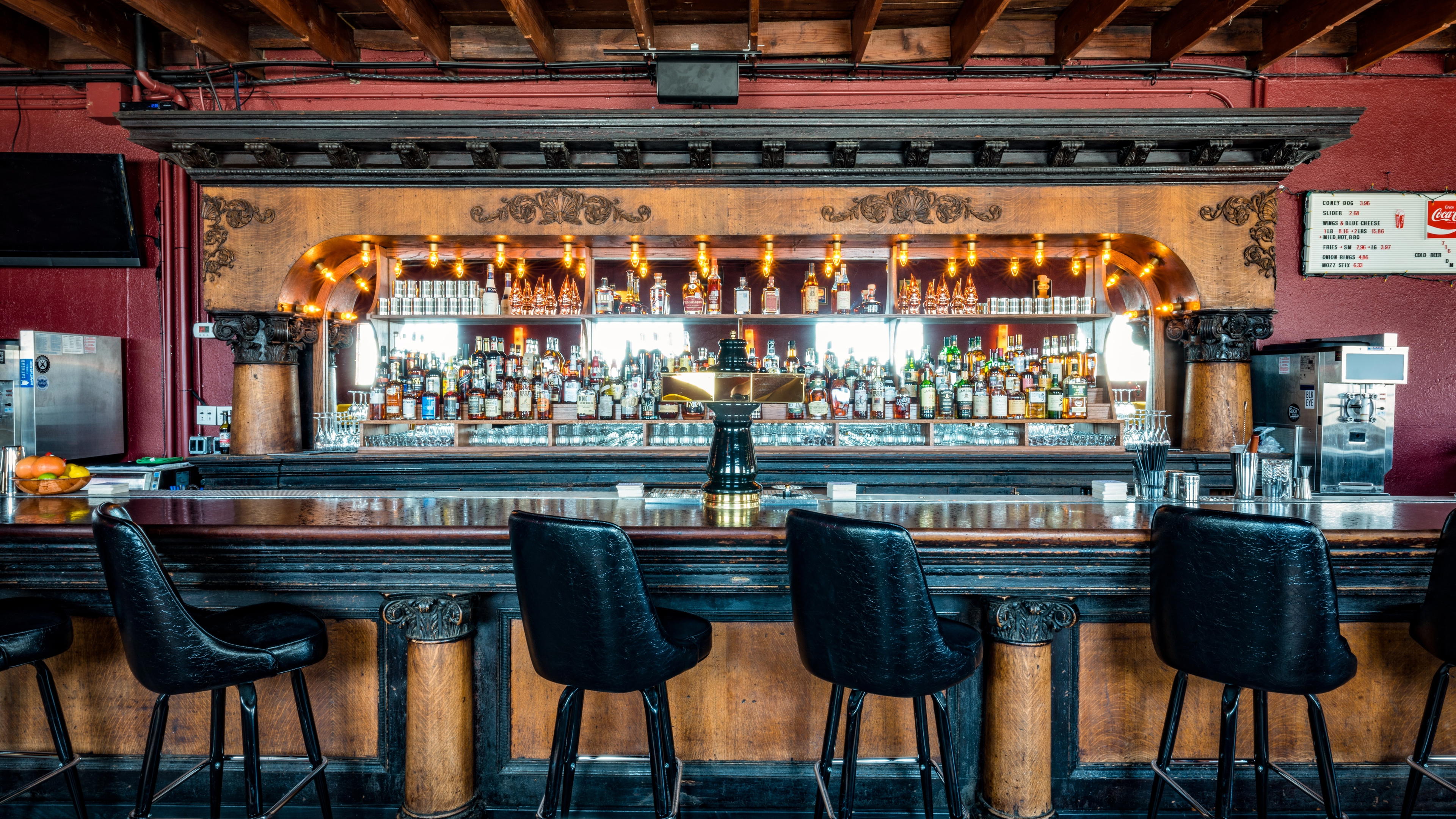 Nickel City bar in Austin