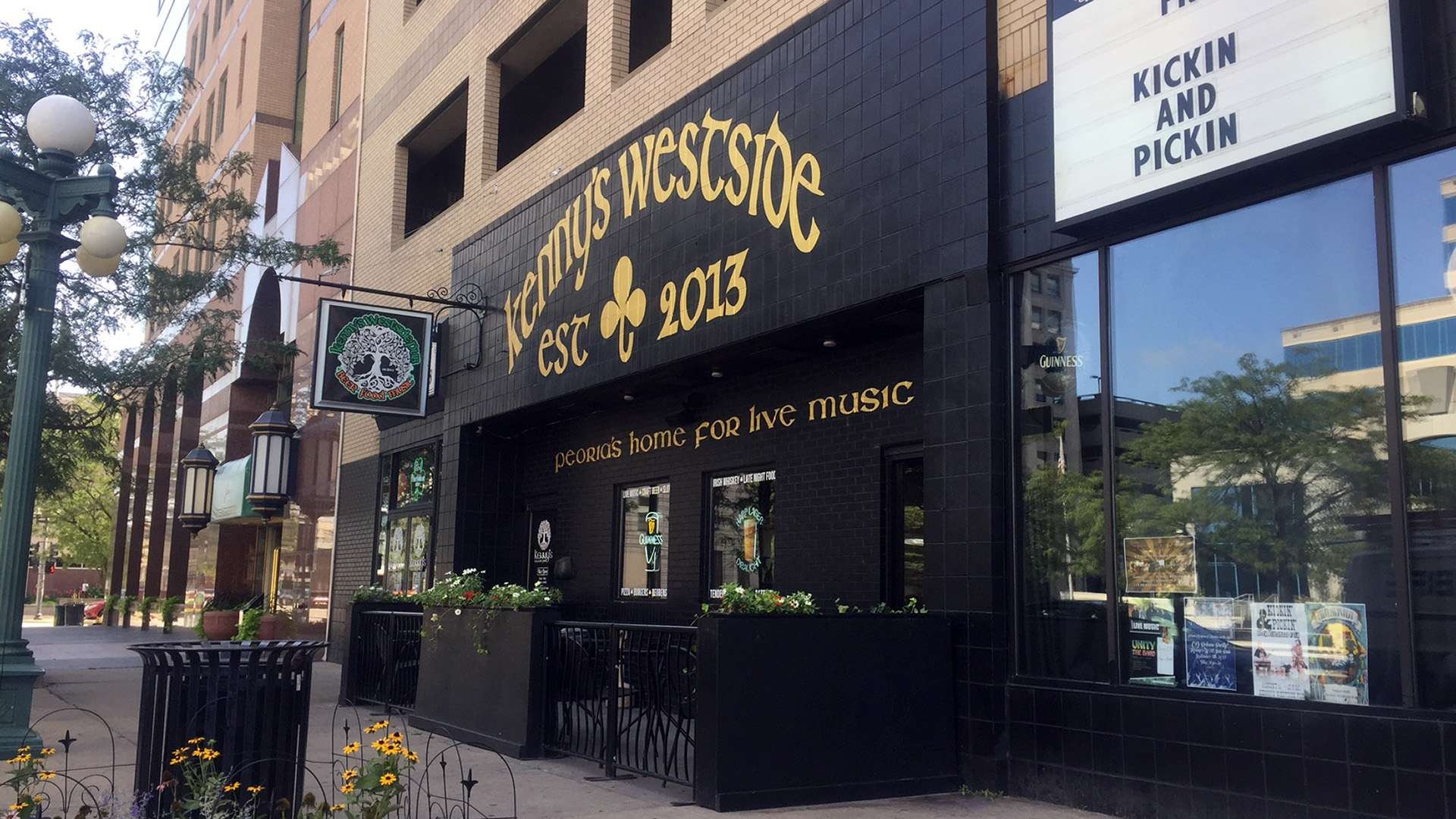 Kenny's Westside Pub