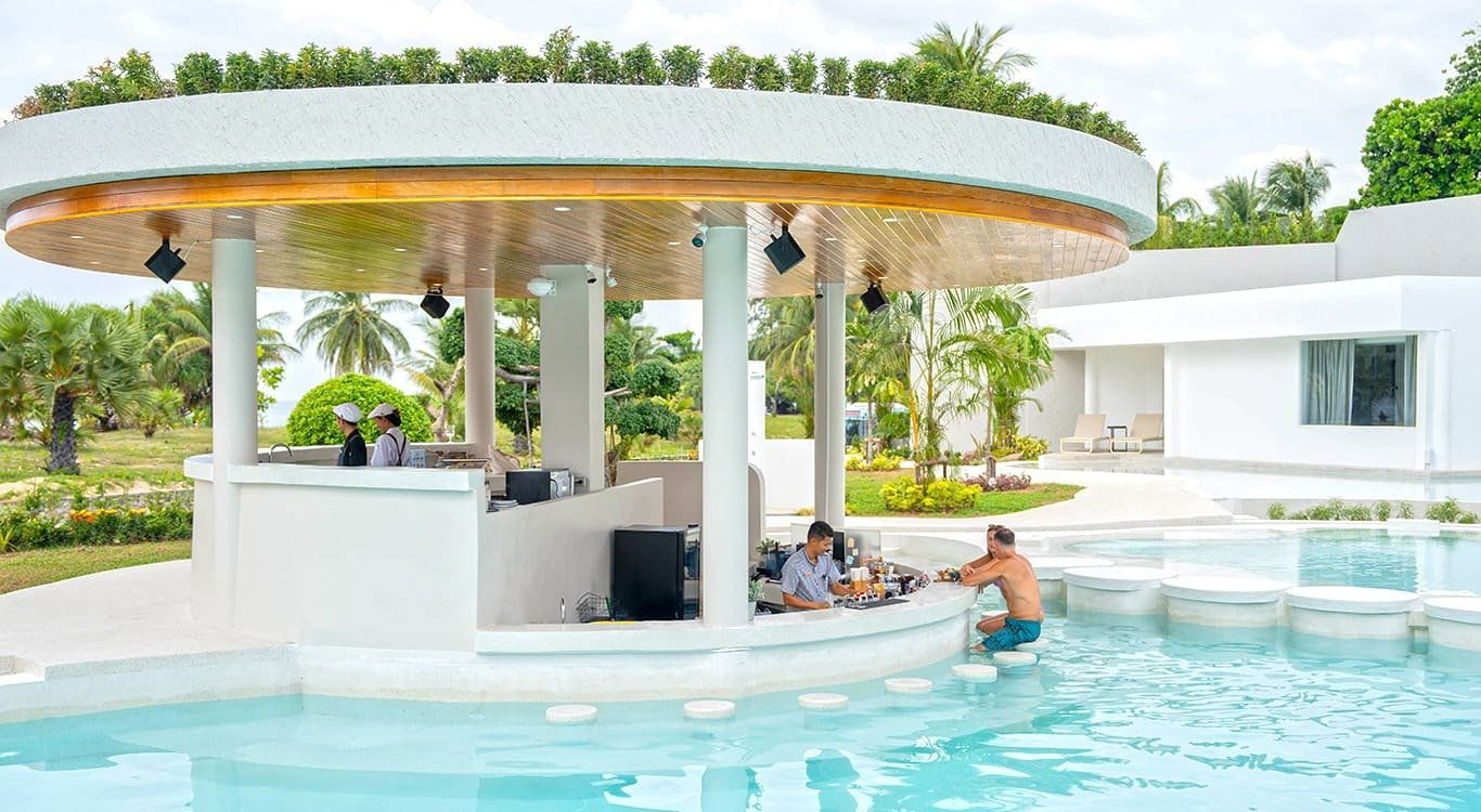 Sundip Beach Pool Bar, Bar in Phuket