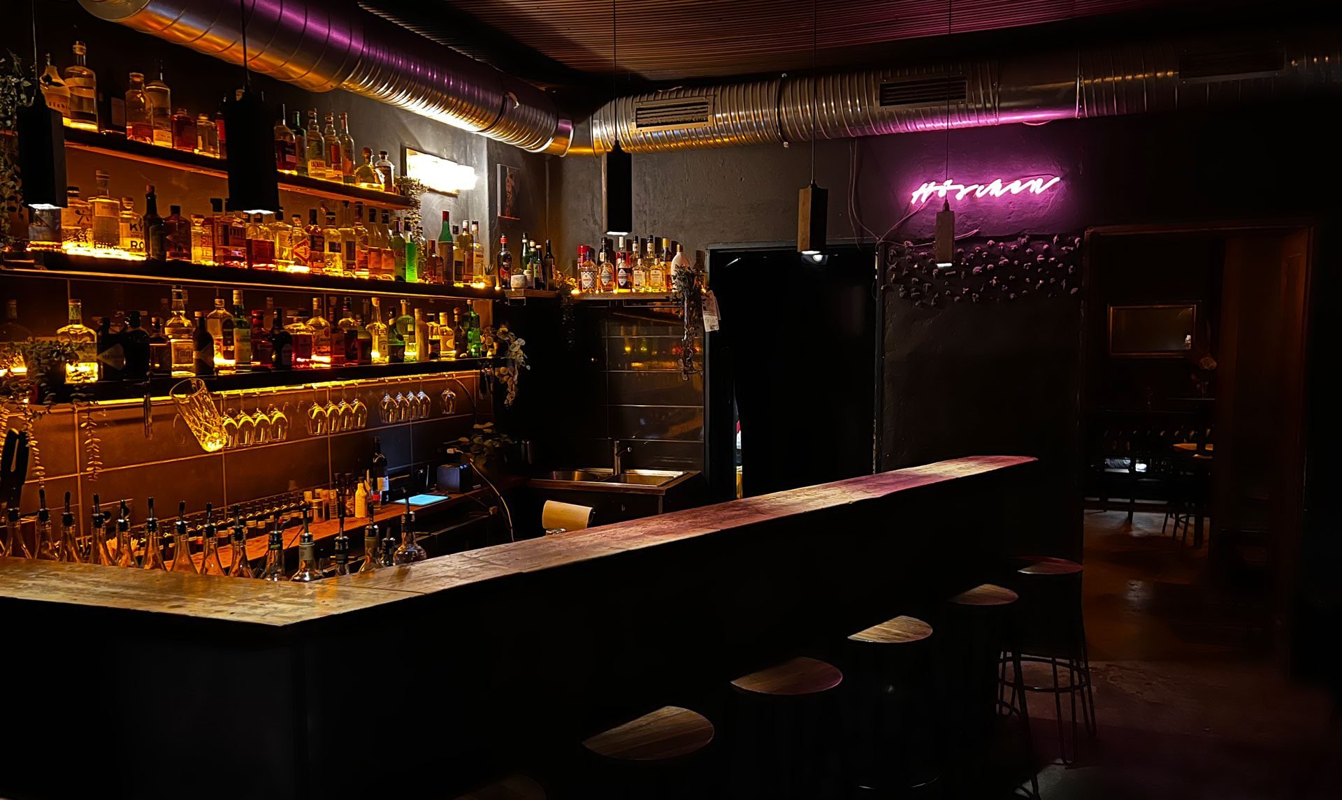 Höschen Bar, Bar in Berlin