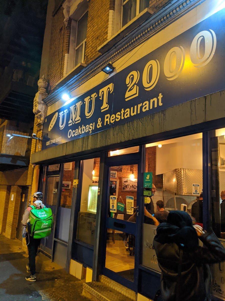 Yeni Umut 2000 Dalston, Bar in London