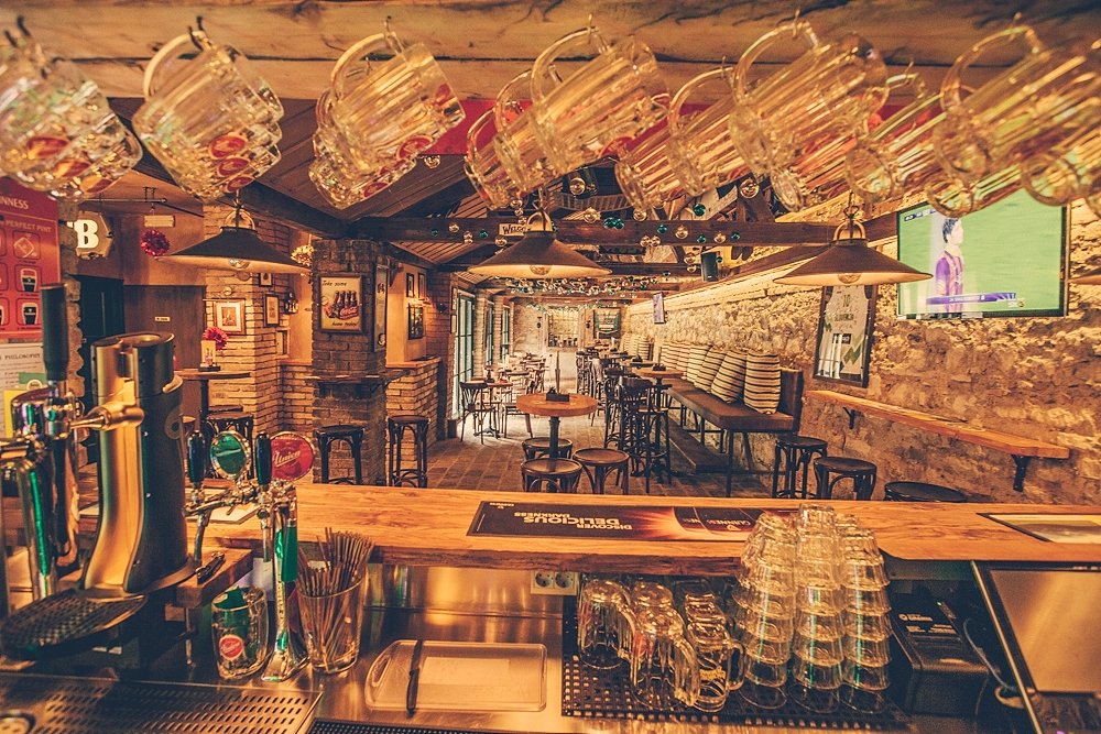 Cutty Sark Pub, Bar in Ljubljana