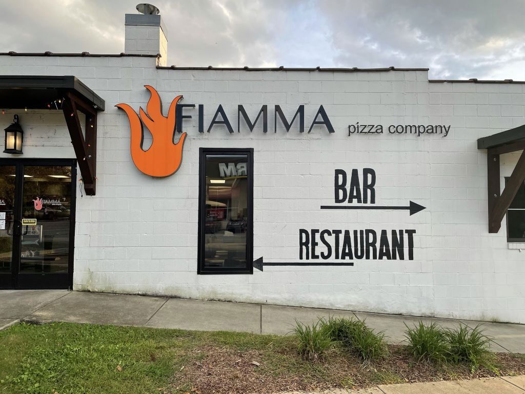 FIAMMA pizza company, Bar in Chattanooga