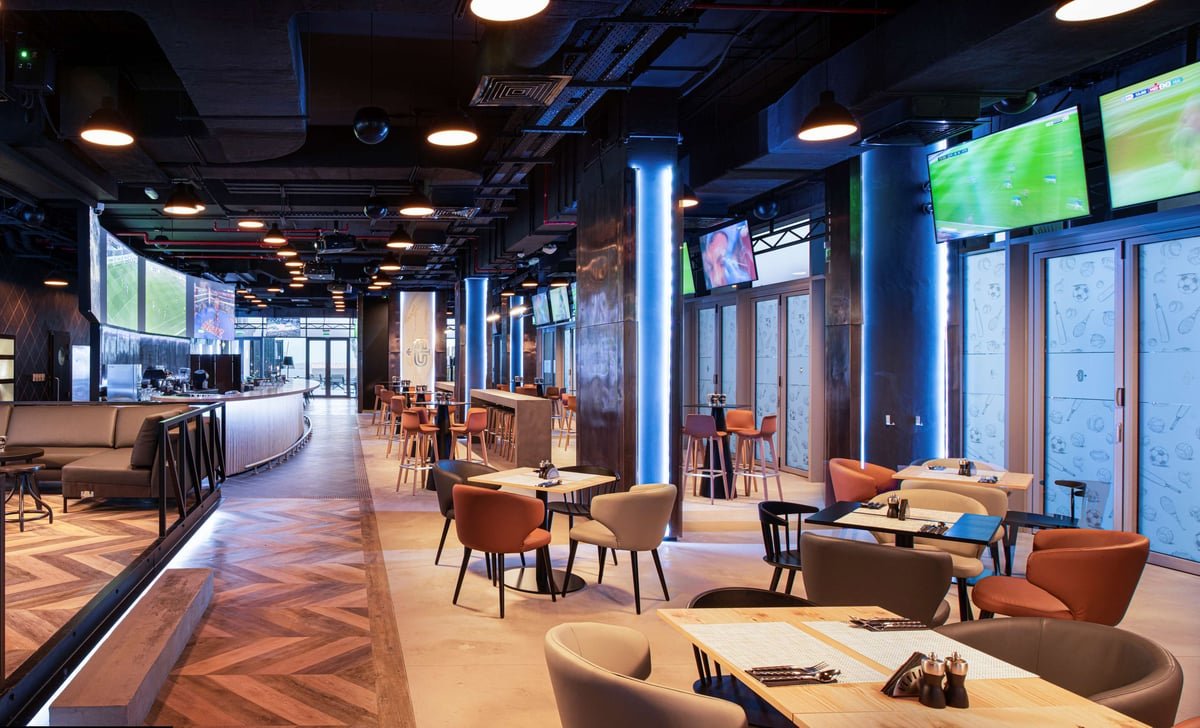 Nineteenth Sports Bar