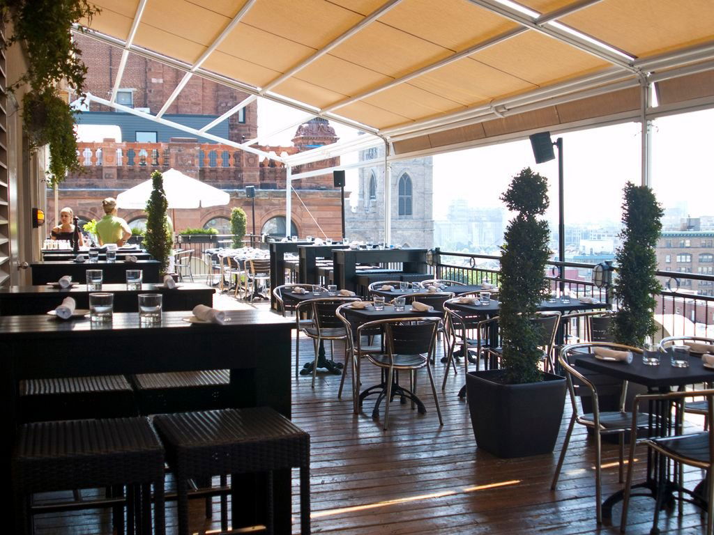 Terrasse Place d'Armes, Bar in Montréal