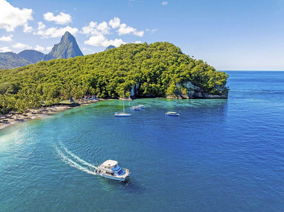Piti Piton Bar, Bar in Soufriere