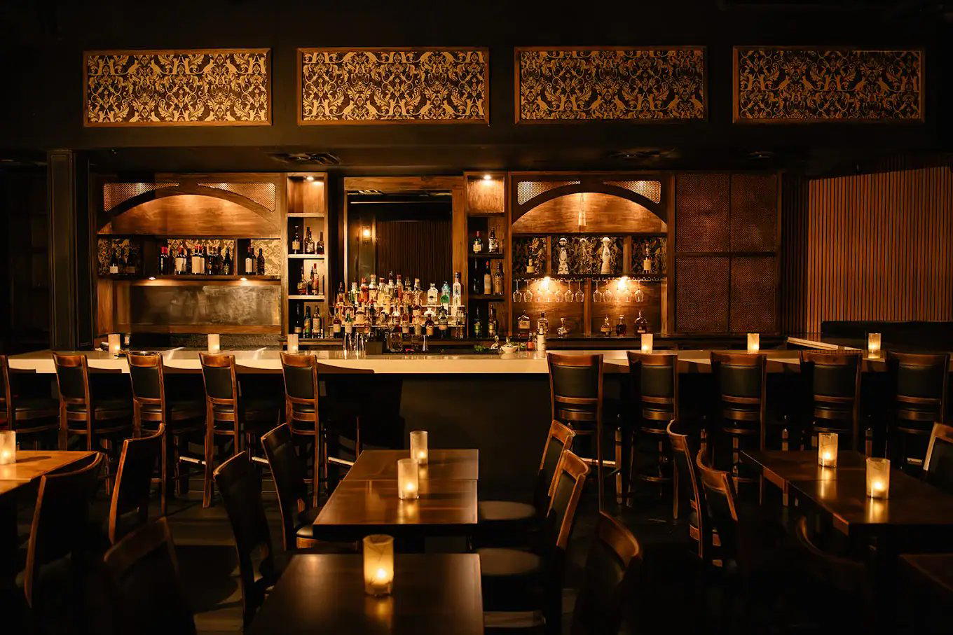 Nica on 4th bar in Austin