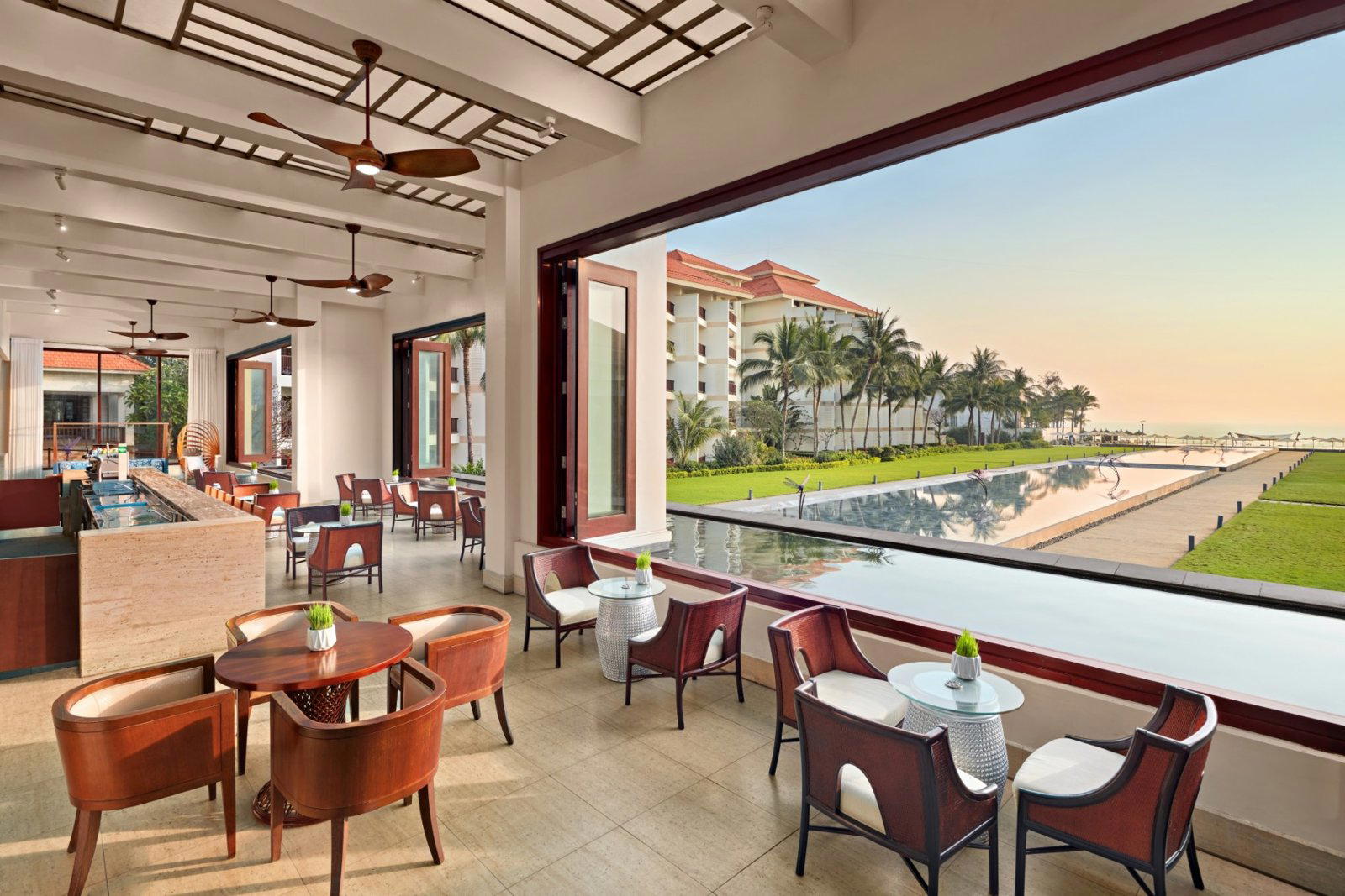 Infinity Bar bar in Da Nang