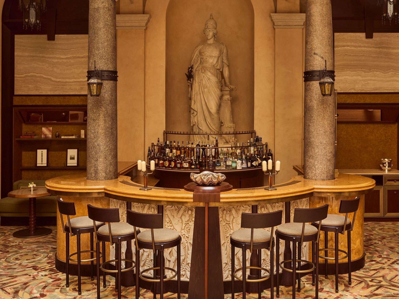 La Minerva Bar