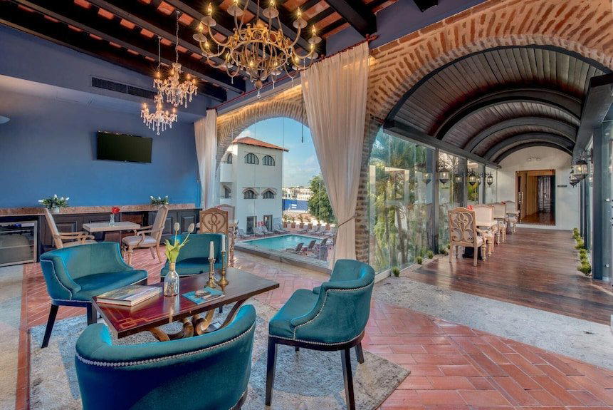 Hodelpa Nicolás de Ovando bar in Santo Domingo