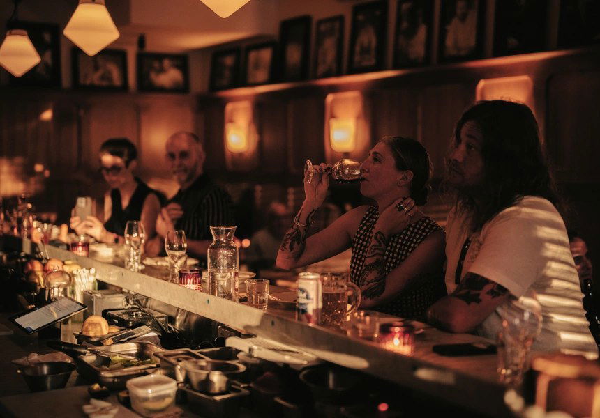Joe's Tavern, Bar in Newtown