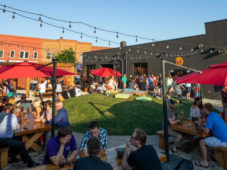 Nortons Brewing Company, Wichita, United States