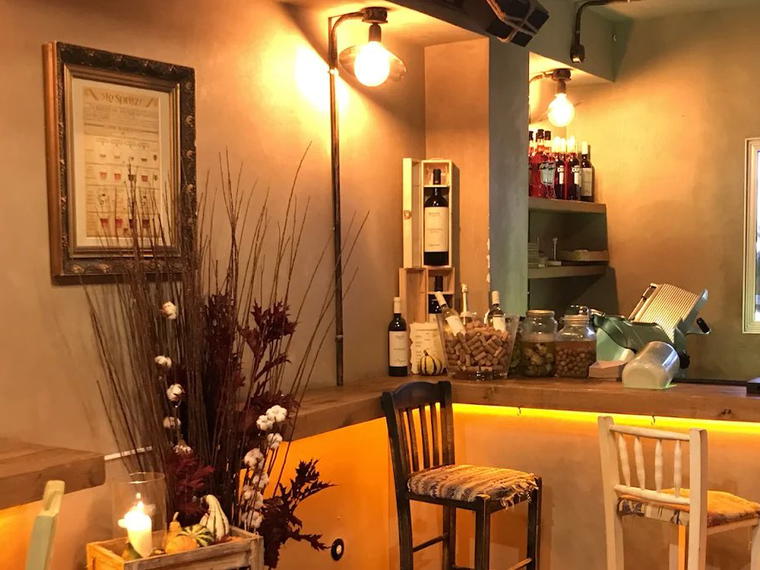 Drupes Spritzeria, Athens, Greece