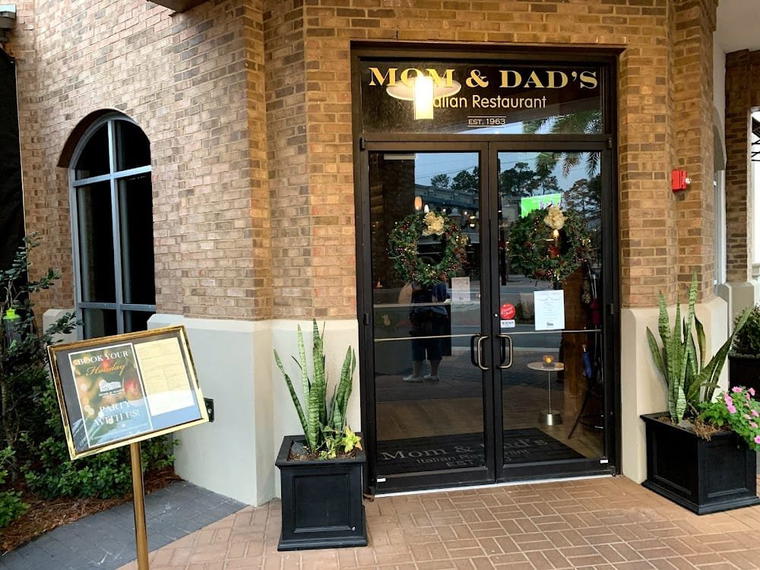 Mom & Dad's Italian Restaurant, Tallahassee, United States