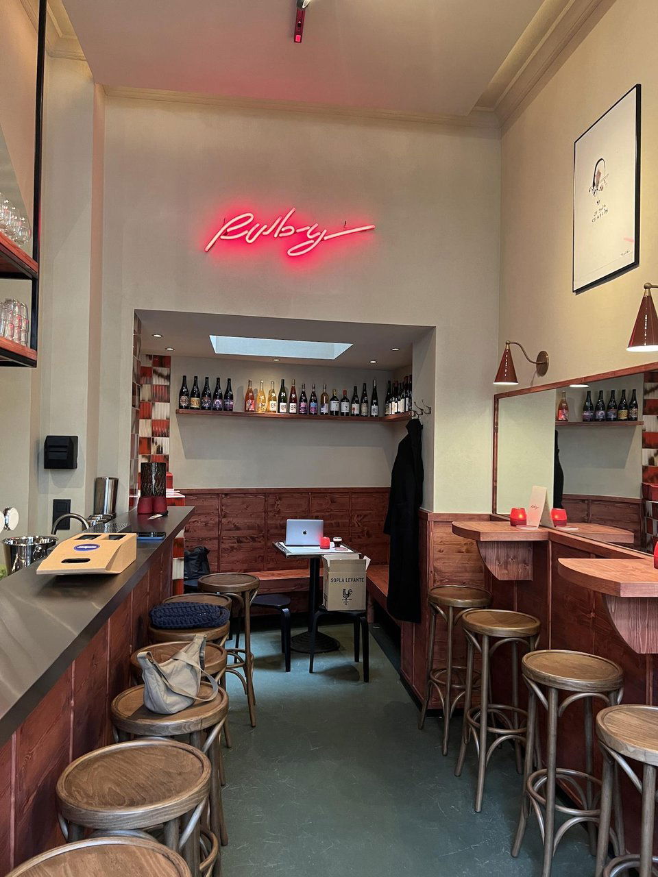 Ruby, Bar in Antwerp