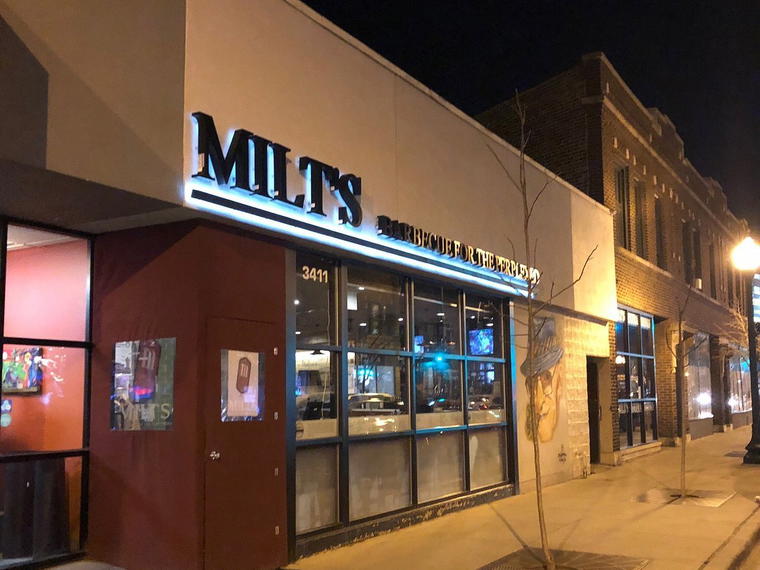 Milt's Barbecue for the Perplexed, Chicago, United States