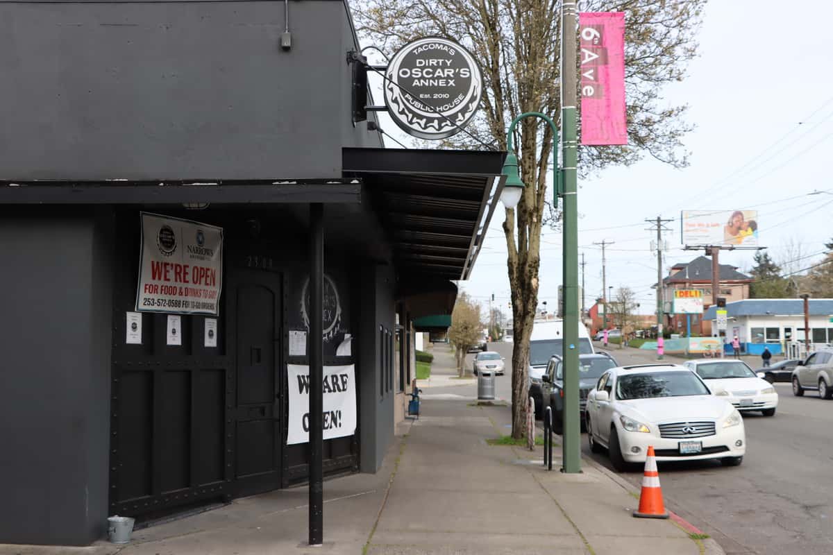 Dirty Oscar's Annex bar in Tacoma, United States