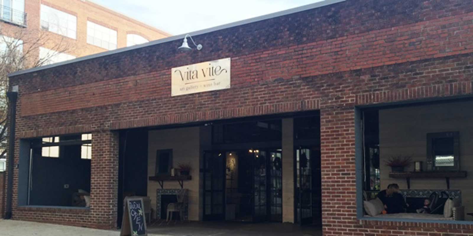 Vita Vite Downtown bar in Raleigh, United States