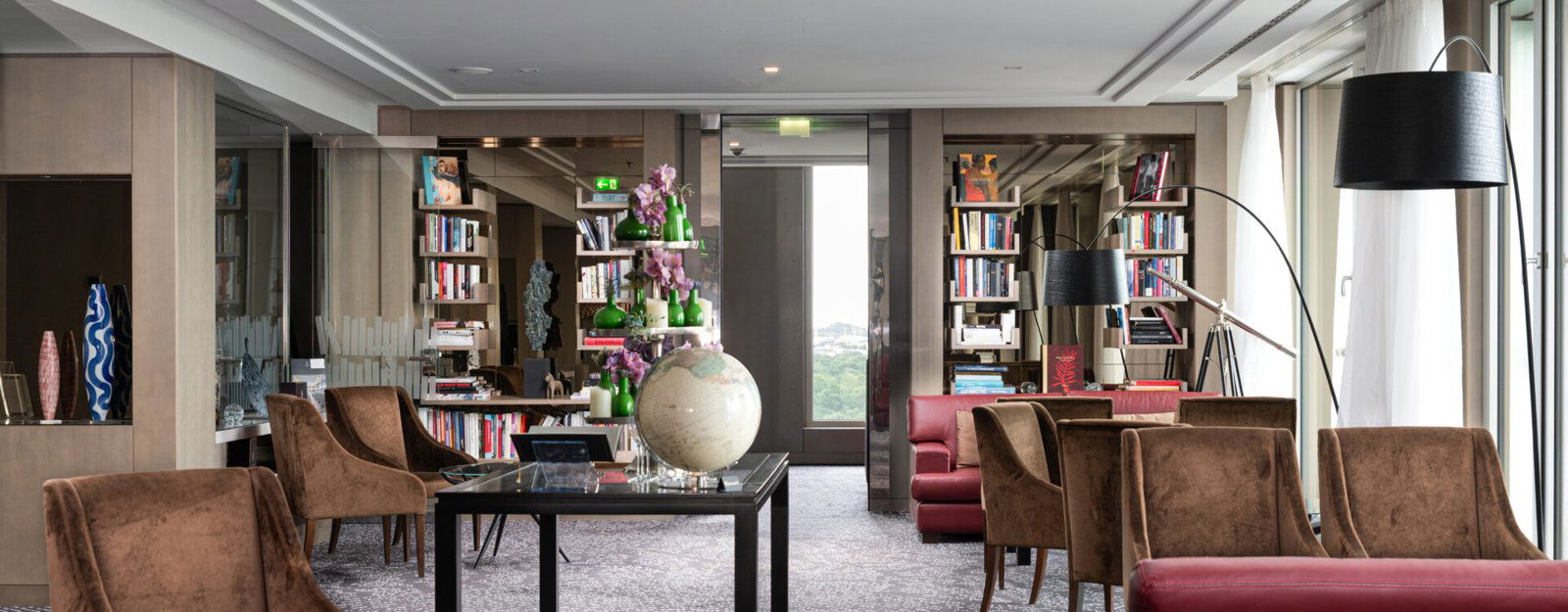 Library, Bar in Berlin