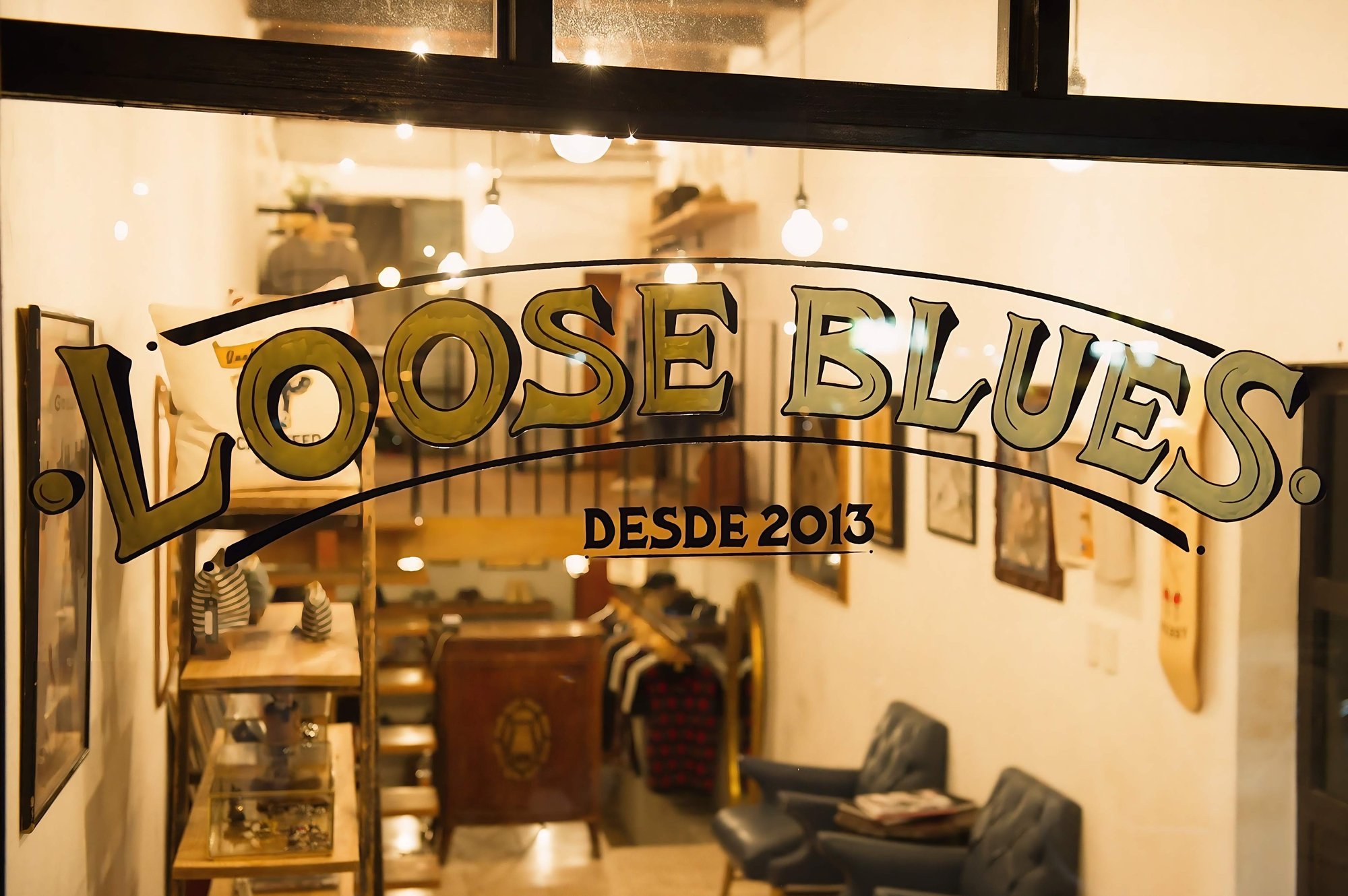 Loose Blues, Bar in Mexico City