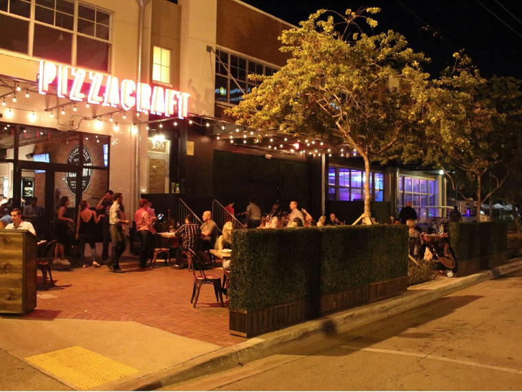 Pizza Craft Pizzeria & Italian Specialities, Fort Lauderdale, United States