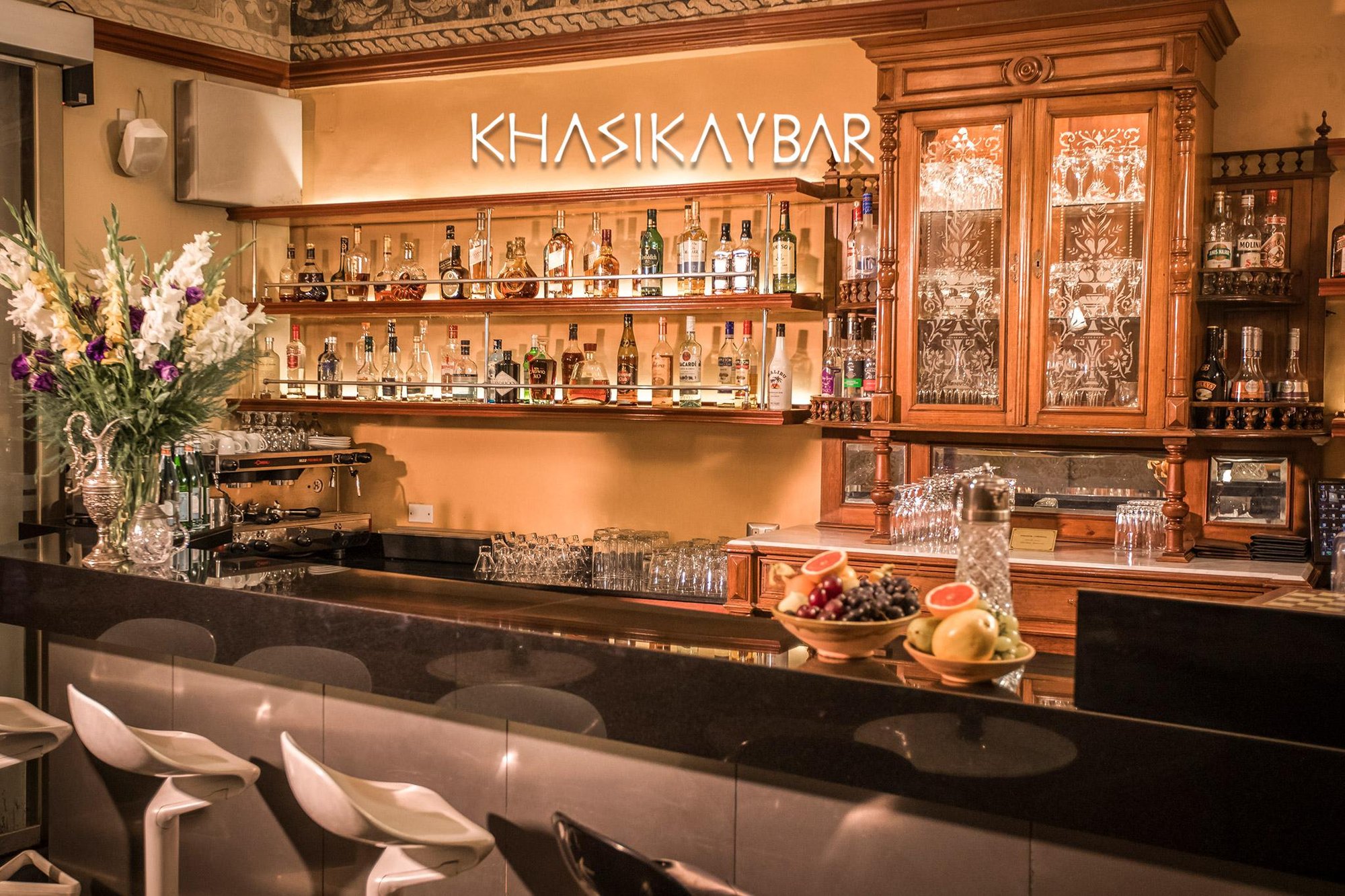 Khasikay Bar