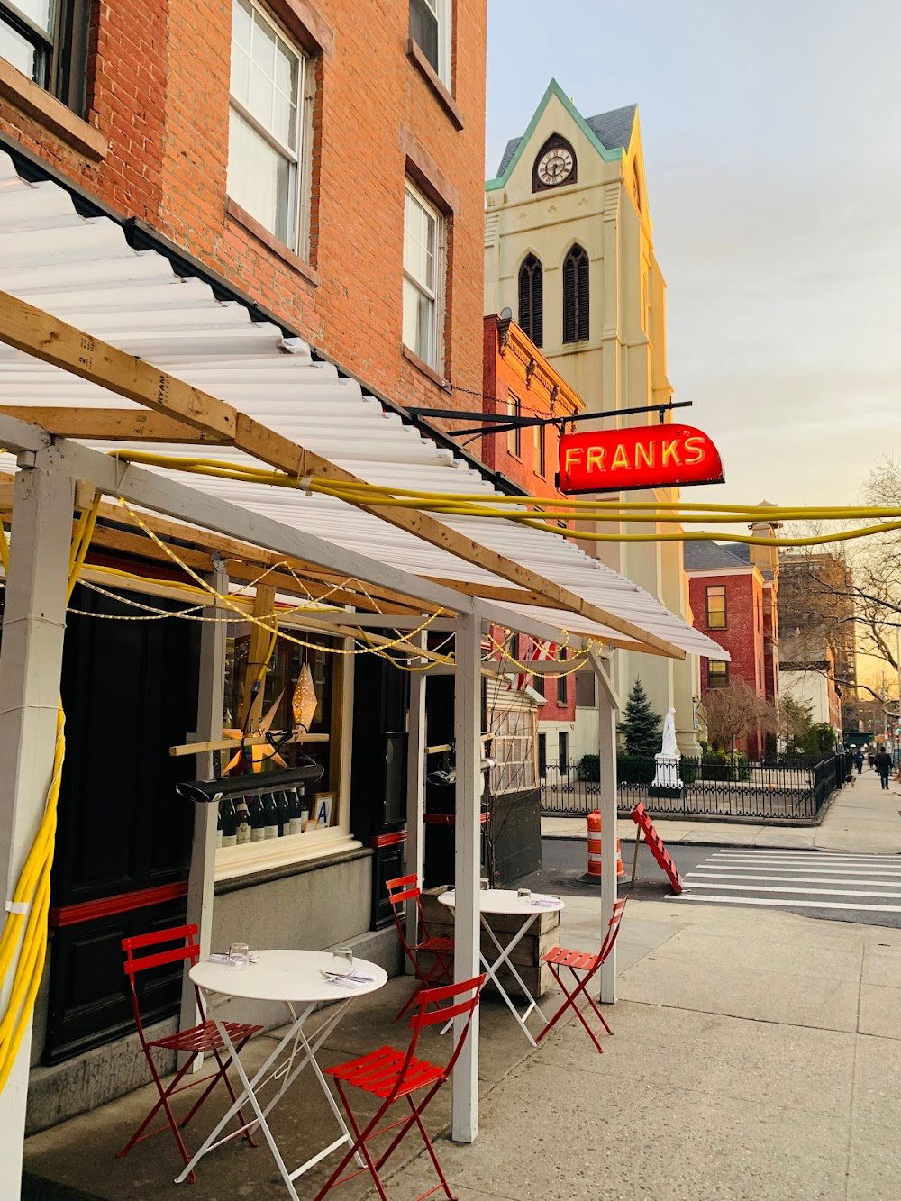 F&F Restaurant and Bar, Bar in Brooklyn