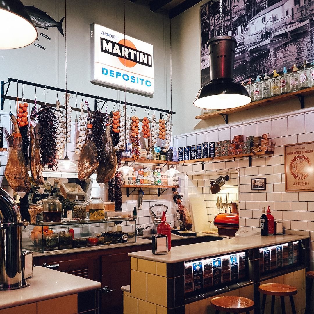 La Rosa Vermuteria & Colmado bar in Palma De Mallorca, Spain