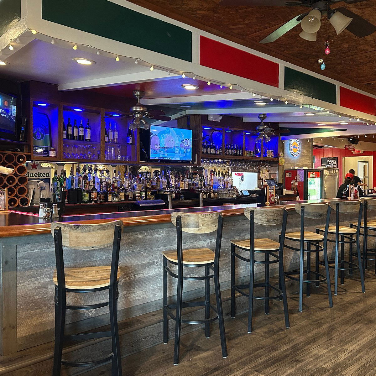 Strong's Brick Oven Pizzeria, Bar in Reading