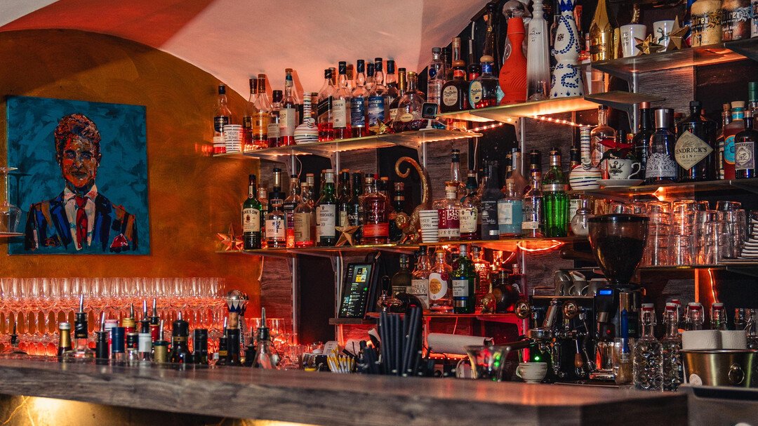 Einser Wein & Bar