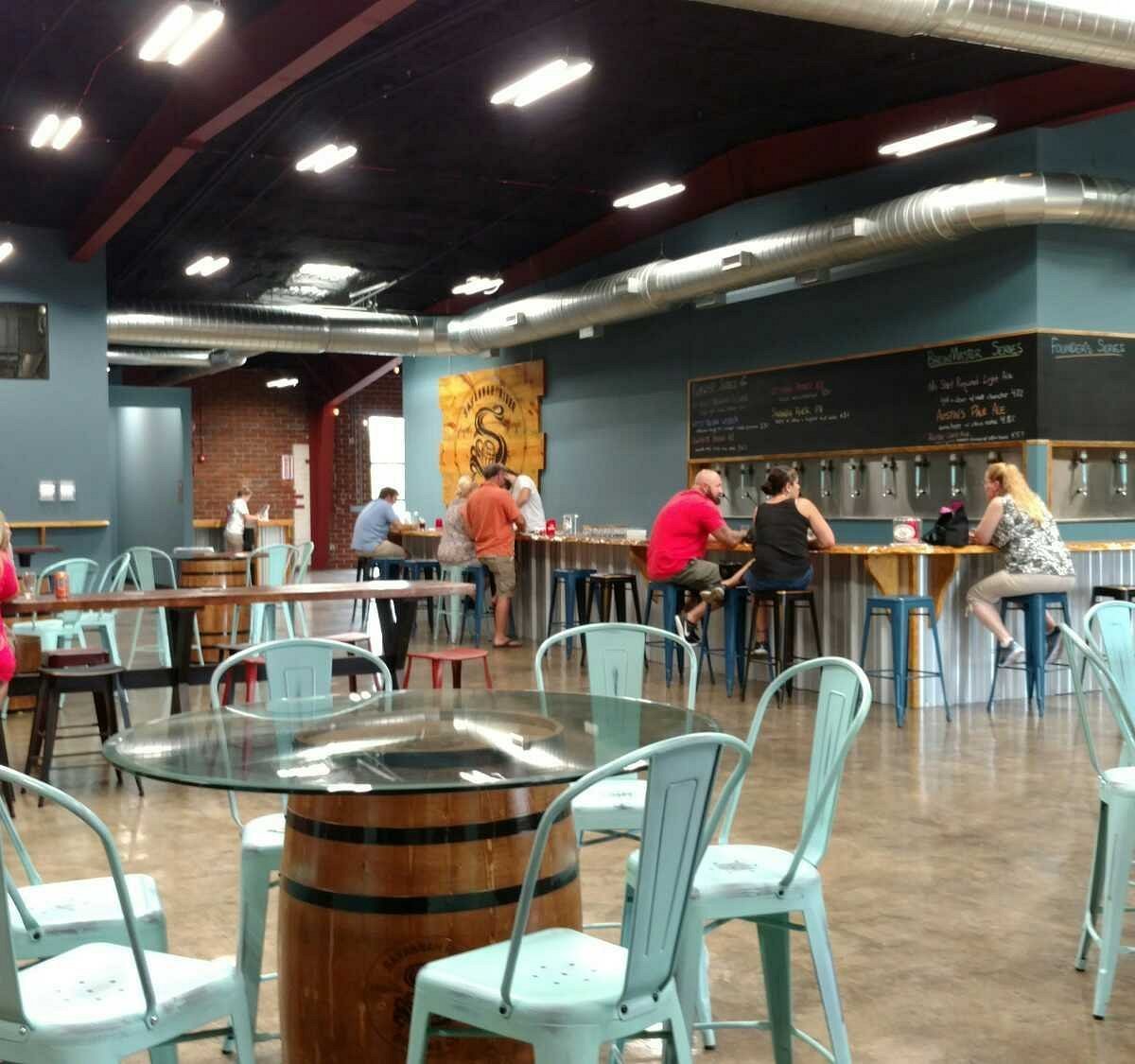 Savannah River Brewing Co. bar in Augusta Richmond County, United States